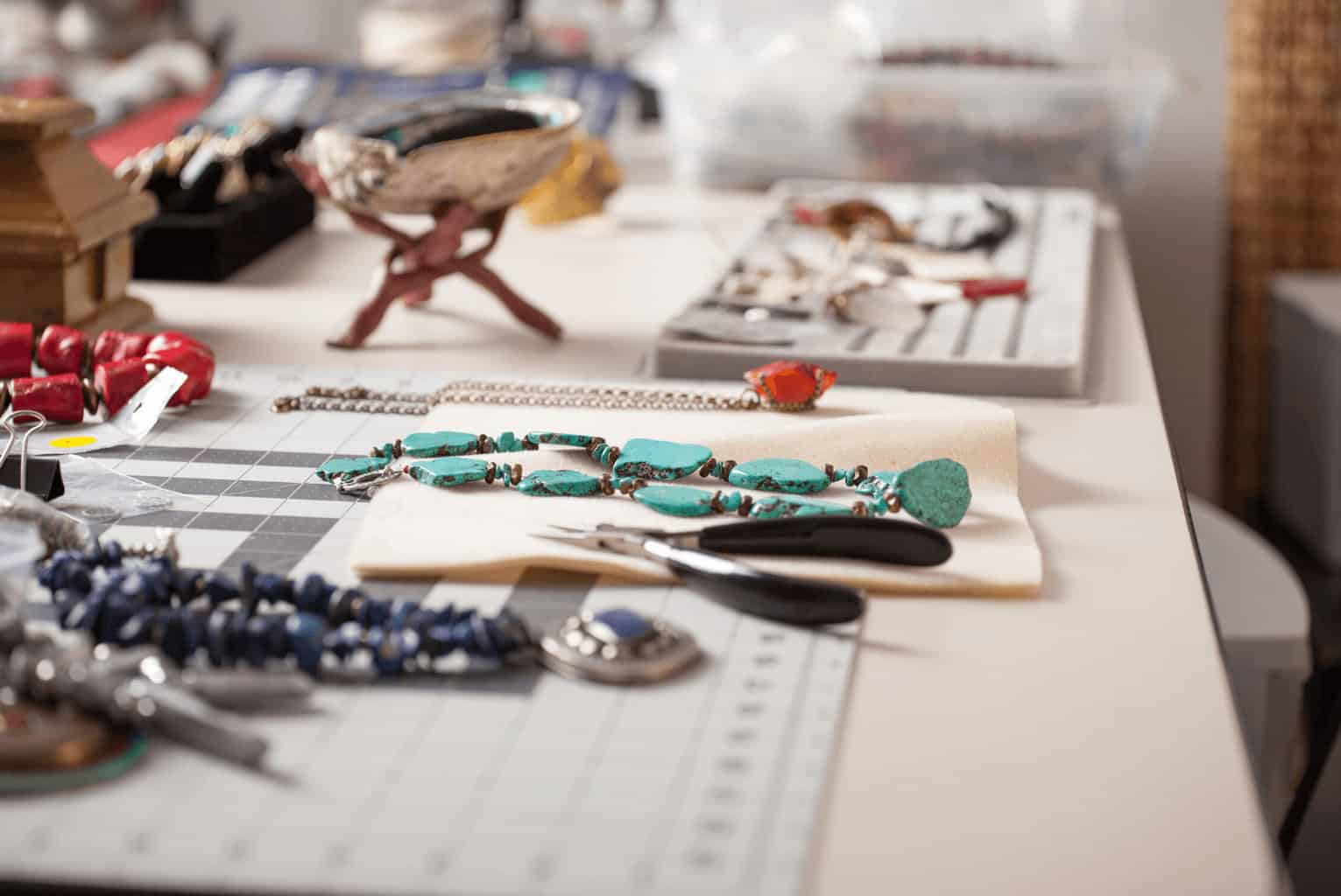 14 Gorgeous Jewelry-Making Kits for Adults for Guaranteed Fun and